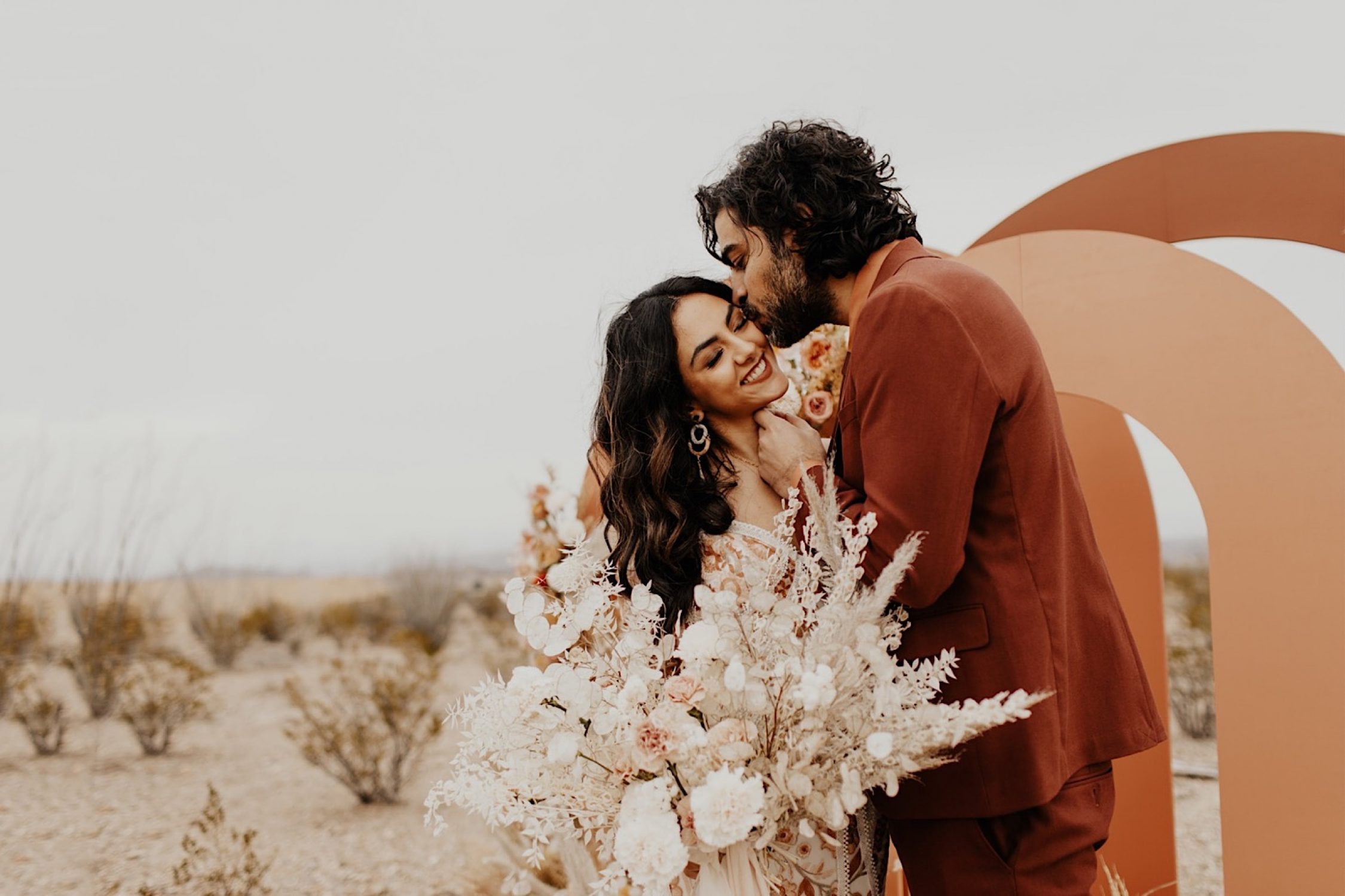 wedding at the willow house in big bend national park elopement by lancaster wedding photographer bobbi phelps